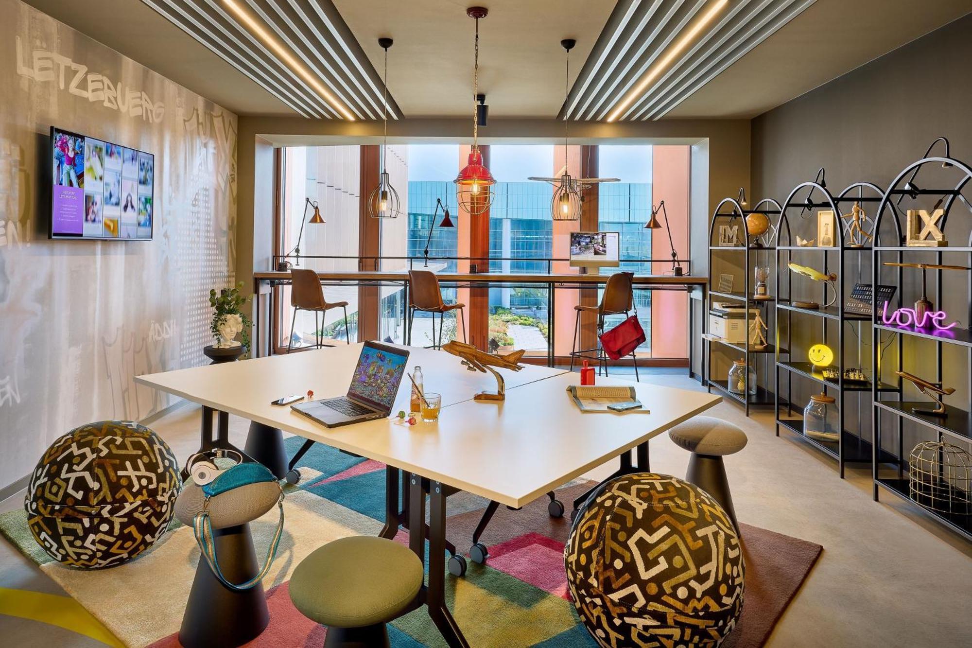 Moxy Luxembourg Airport 호텔 Niederanven 외부 사진